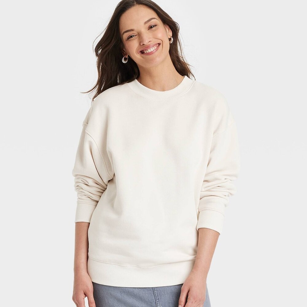 Universal Thread Oversized and Cropped Sweatshirt - Picture 7 of 7